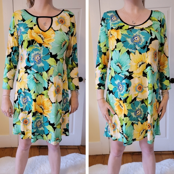Salaam Vera Shift Dress - Picture 1 of 5